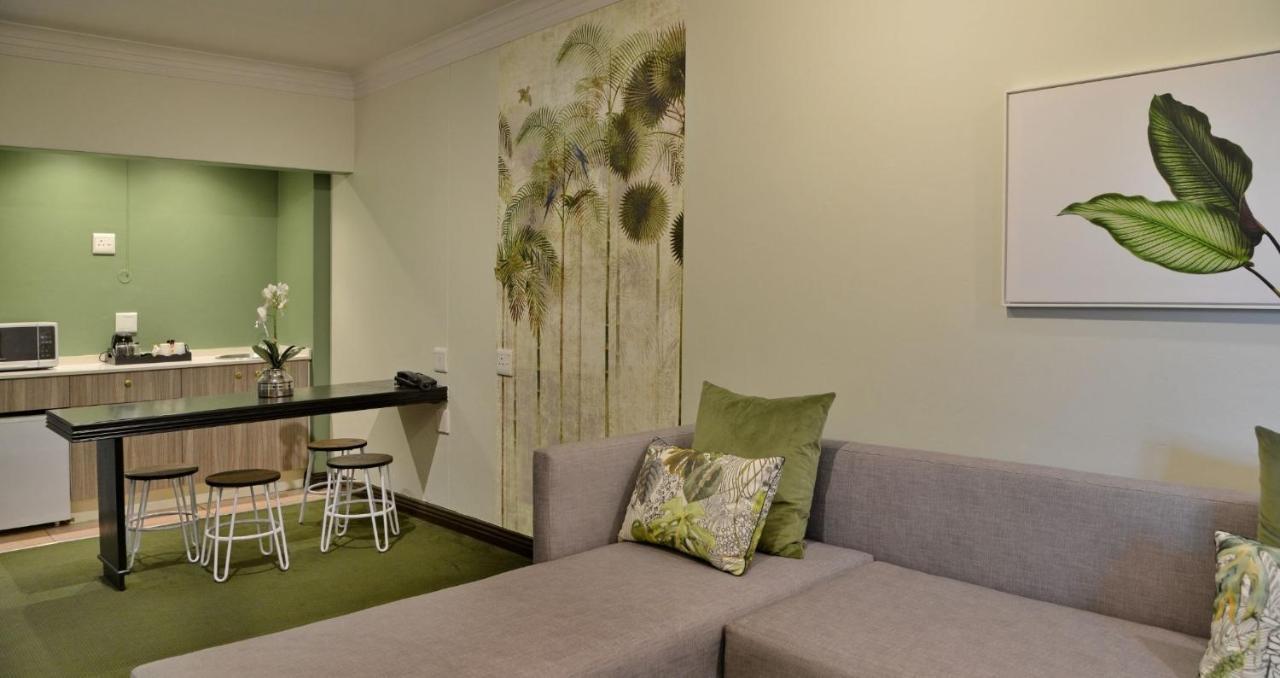 Anew Pretoria Hotel 4*